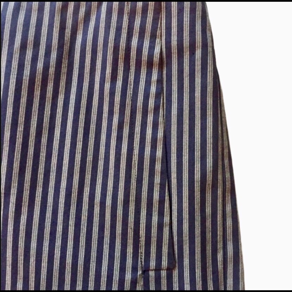 Theory classic flat front blue grey pinstriped tailored shorts 4 - Picture 3 of 7